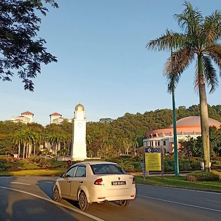 Sepanggar Kingfisher Homestay Кота-Кинабалу Экстерьер фото